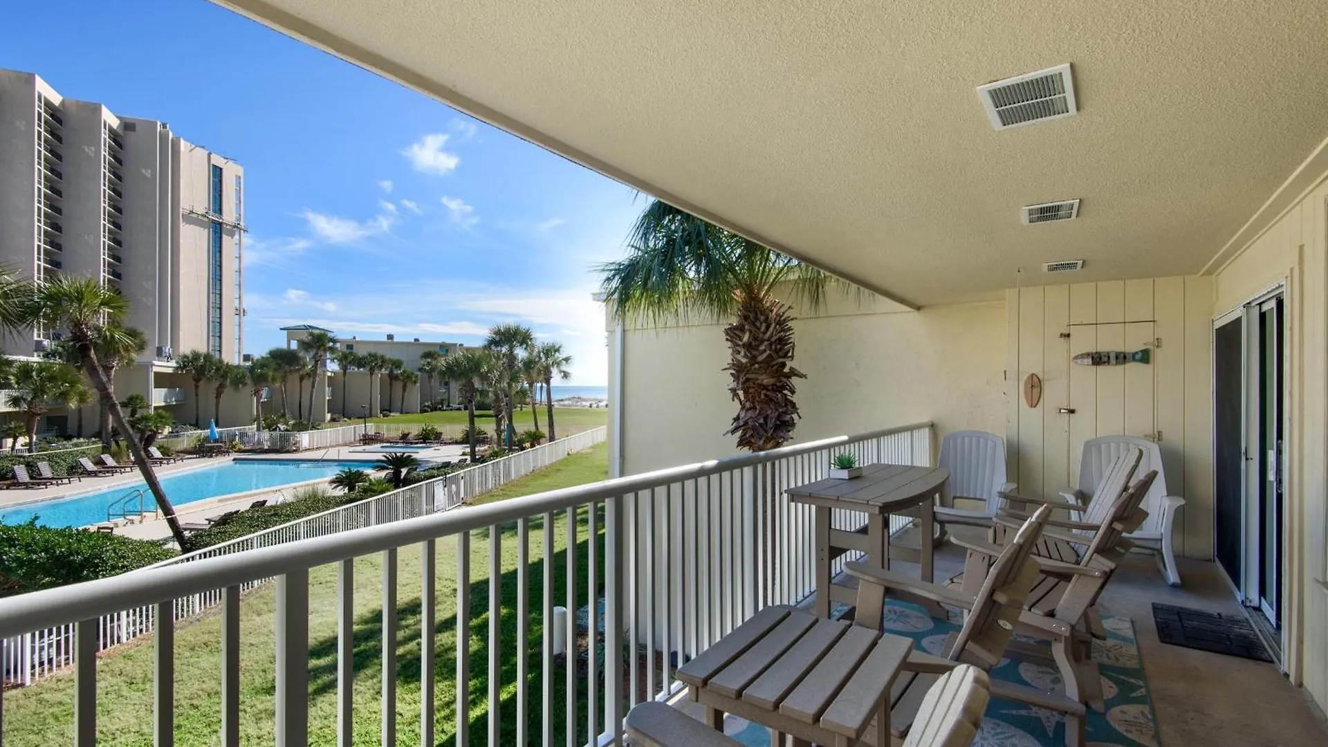 Silver Dunes A200- The Hidden Emerald Destin